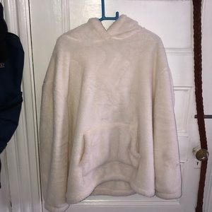 COZY FLEECE PULLOVER HOODIE